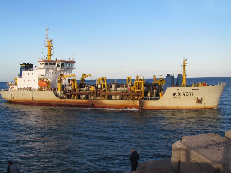 Vuelve la “Hang Jun 4011†para completar la obra de dragado