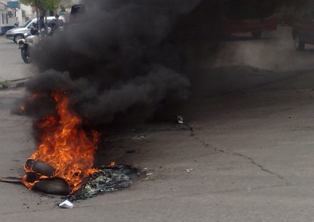 “El Rincónâ€: bloquearon el puerto de Ingeniero White pidiendo por los barcos de Mar del Plata