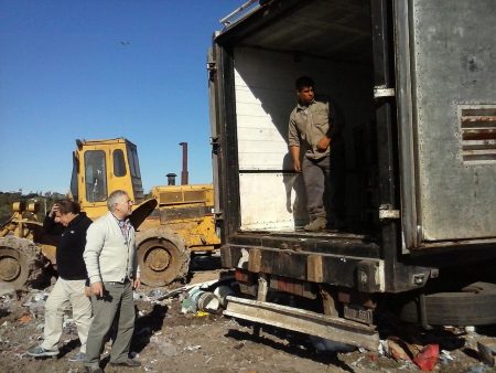 Unos cuatrocientos cajones de pescado fueron decomisados