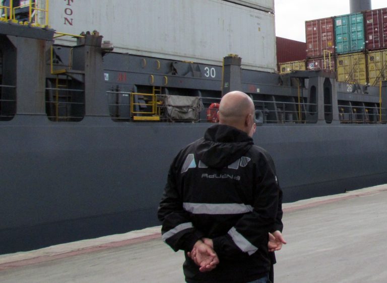 El contenedor involucrado en el caso de narcotráfico llegó a destino con precintos brasileños