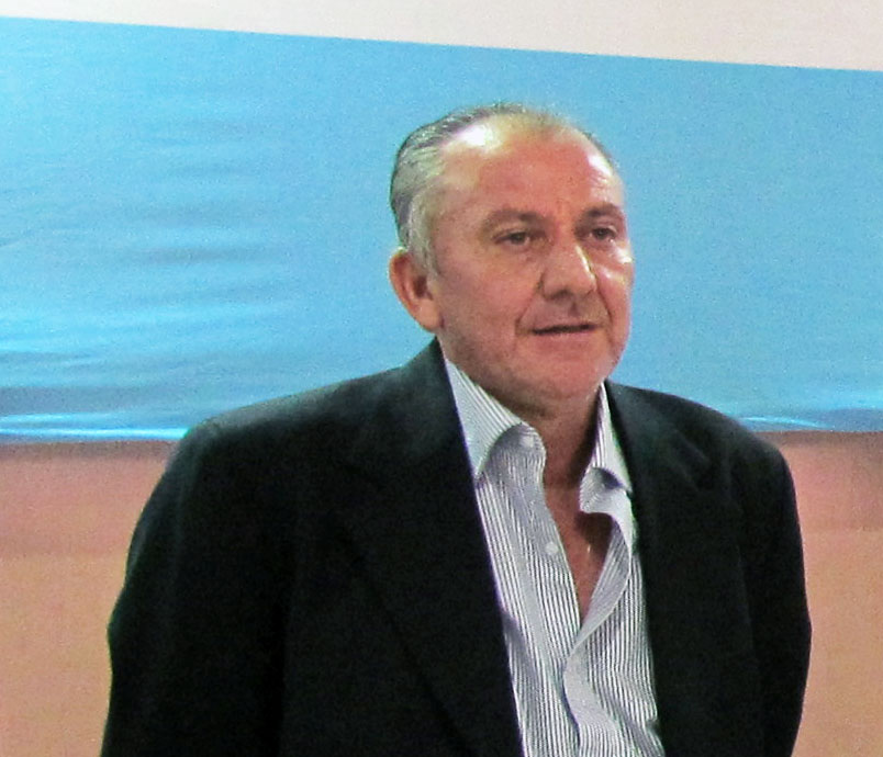 El oficialismo retuvo la conducción del Saon