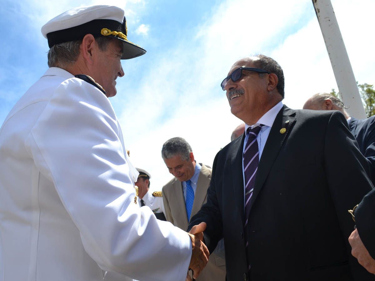 La Asociación de Capitanes acompañó la jura del nuevo jefe de la Armada