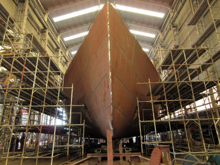 Avanza en Vigo la construcci贸n del nuevo buque del Inidep