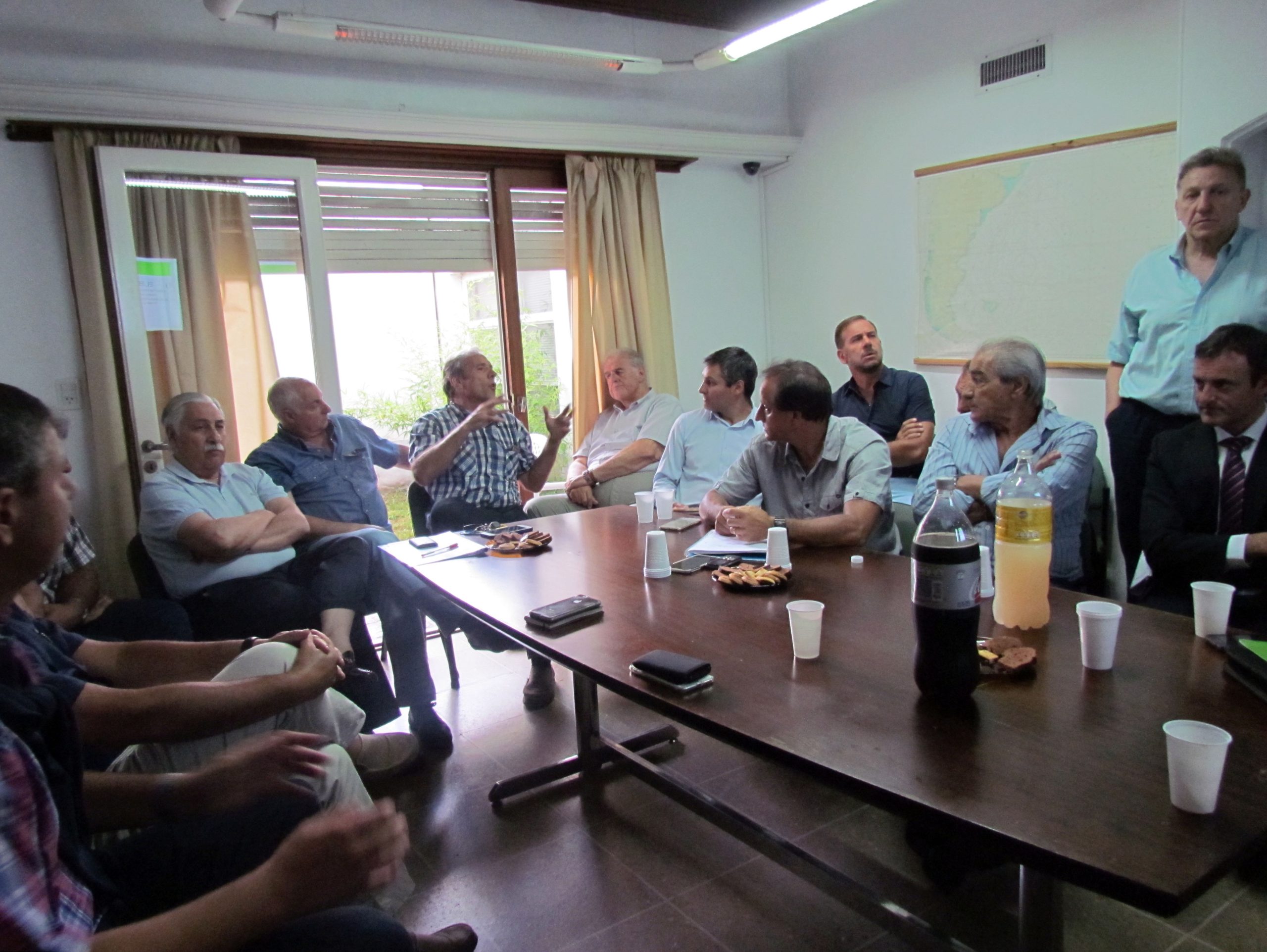 Provincia trajo financiamiento, pero la industria reclama competitividad