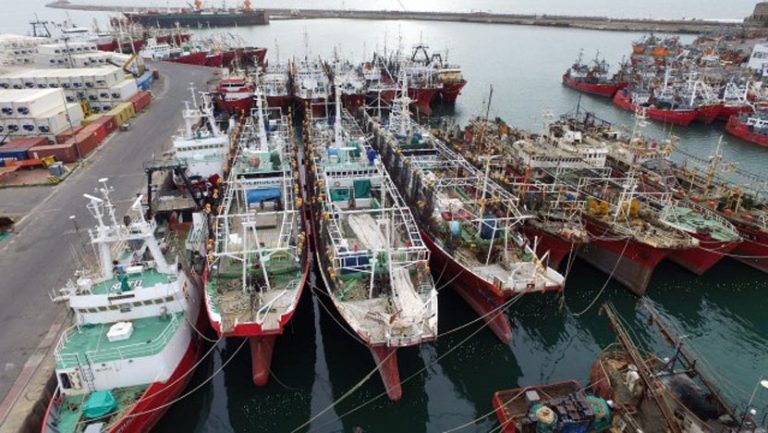 Publican cuadros tarifarios de distintos puertos