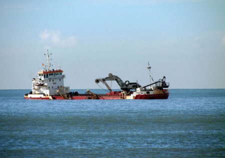 Finaliz贸 el dragado de mantenimiento