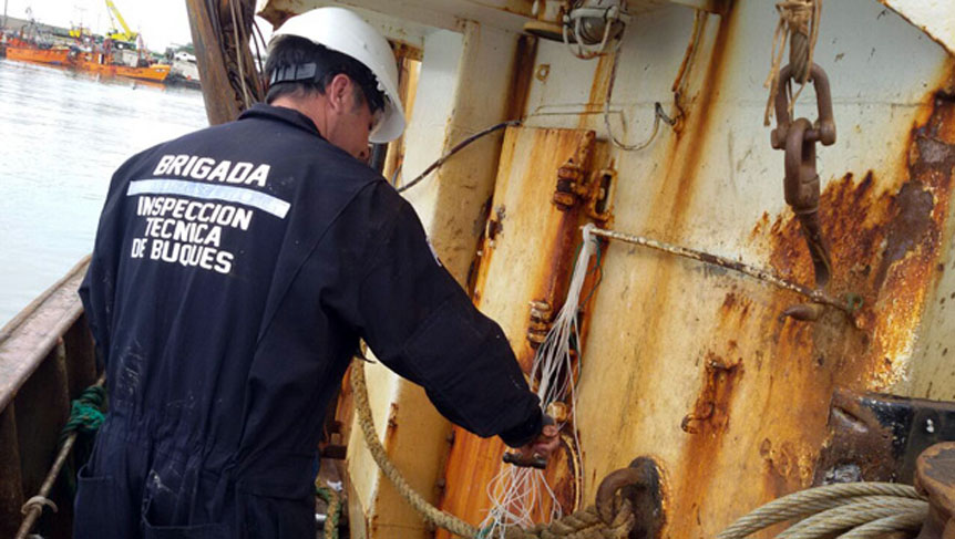 Seguridad en la navegaci贸n: brigada de inspecciones pas贸 por Mar del Plata