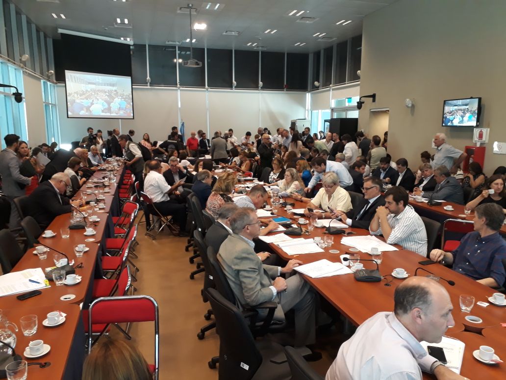 Avanzan proyectos de ley claves para la industria naval y la marina mercante