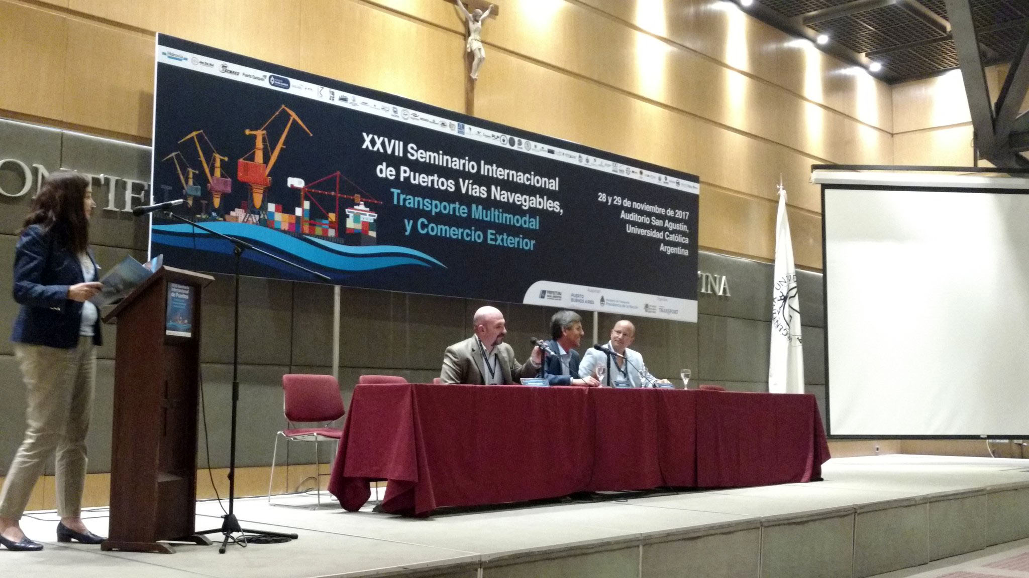 Armadores costeros expusieron datos y desafíos del sector