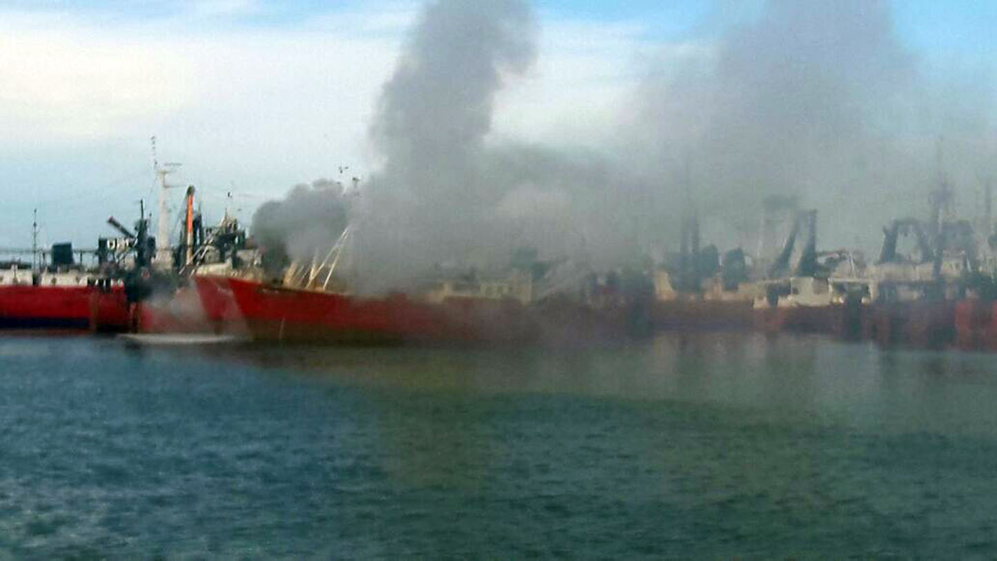 Se registró un incendio a bordo del buque “Mar de Oro”