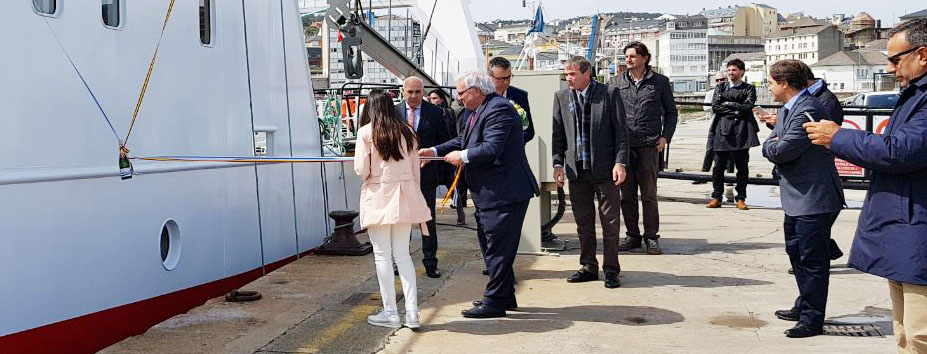 Valastro bautizó y recibió al “María Alejandra 1°”