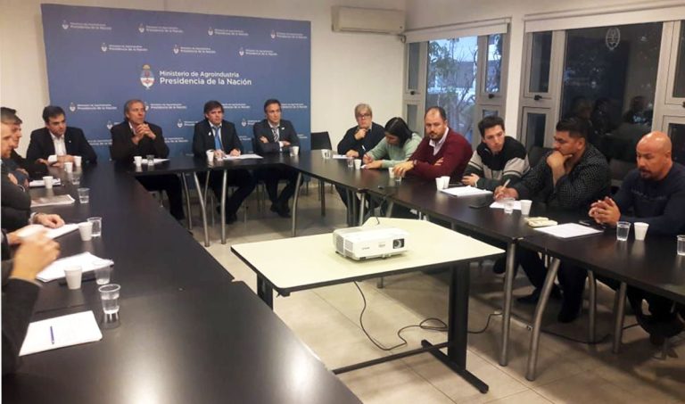 Bosch recibió a los representantes de los trabajadores que habían bloqueado el puerto