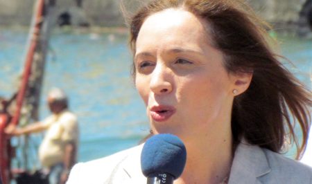 Manejo del langostino: piden la intervención de la gobernadora Vidal