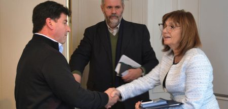 Capitanes le present贸 a Bullrich propuesta para mejorar la seguridad a bordo