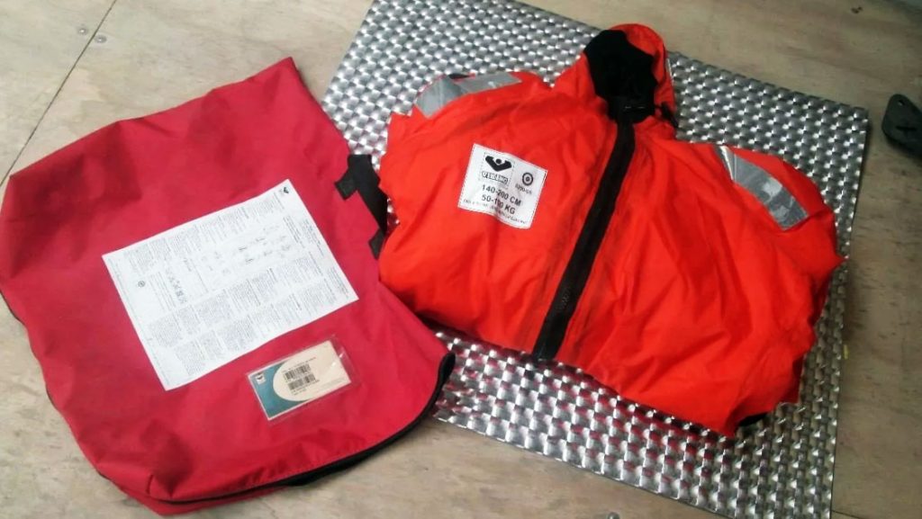 Dictarán curso sobre el uso y mantenimiento de los trajes de inmersión