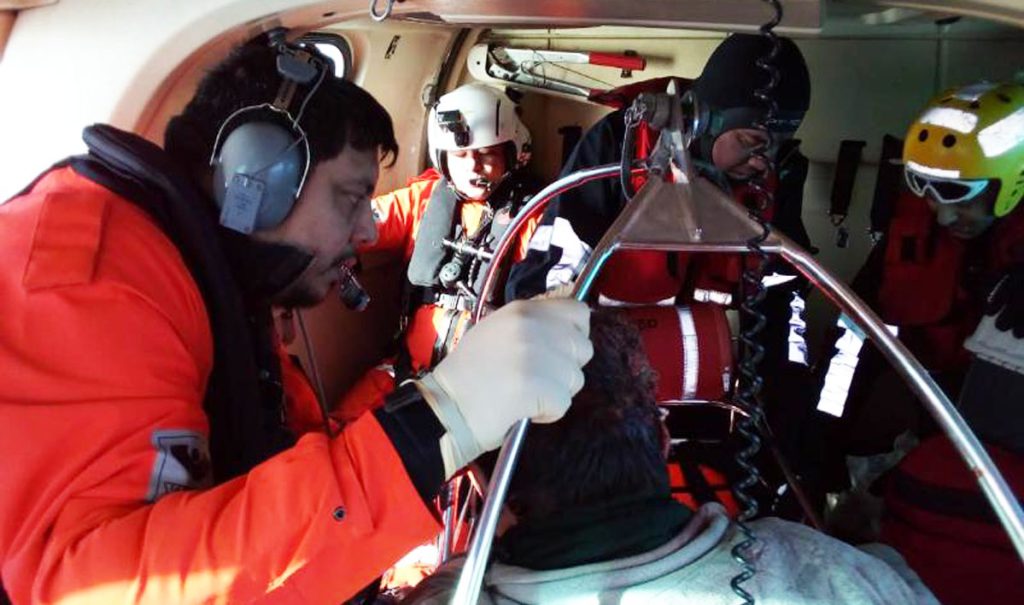 Prefectura evacuó a marinero del “Siempre Don Conrado”