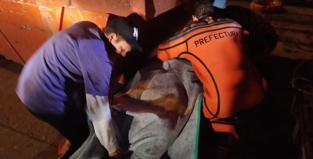 Prefectura rescató a dos tripulantes del “Tabeiron”
