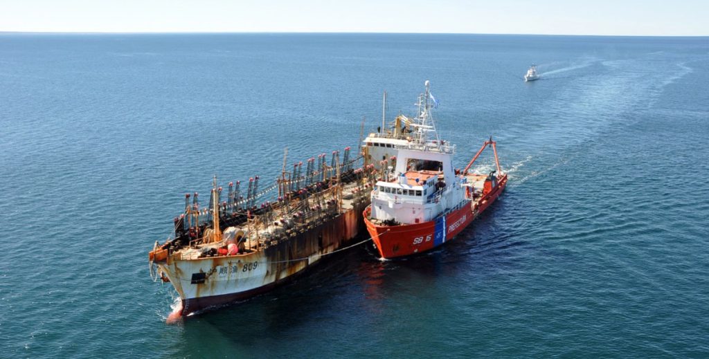 Pesca Ilegal: la Prefectura particip贸 de proyecto internacional