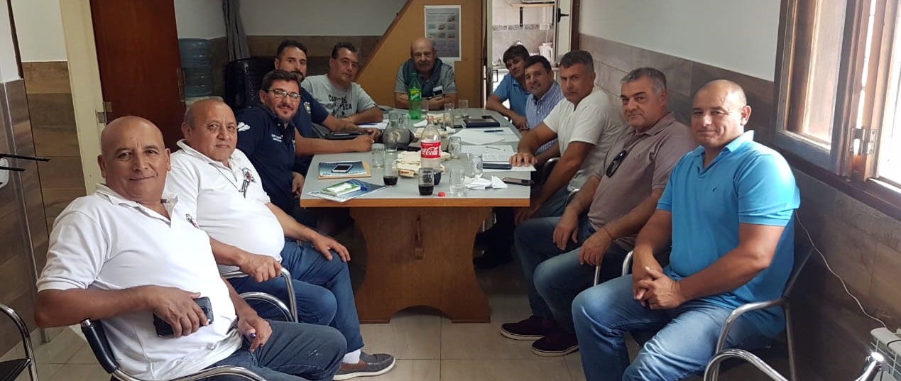 Ante la emergencia por coronavirus, gremios deciden posponer la salida de buques pesqueros