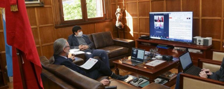 En comunicaci贸n con el ministro Basterra, el embajador chino habl贸 de pesca ilegal