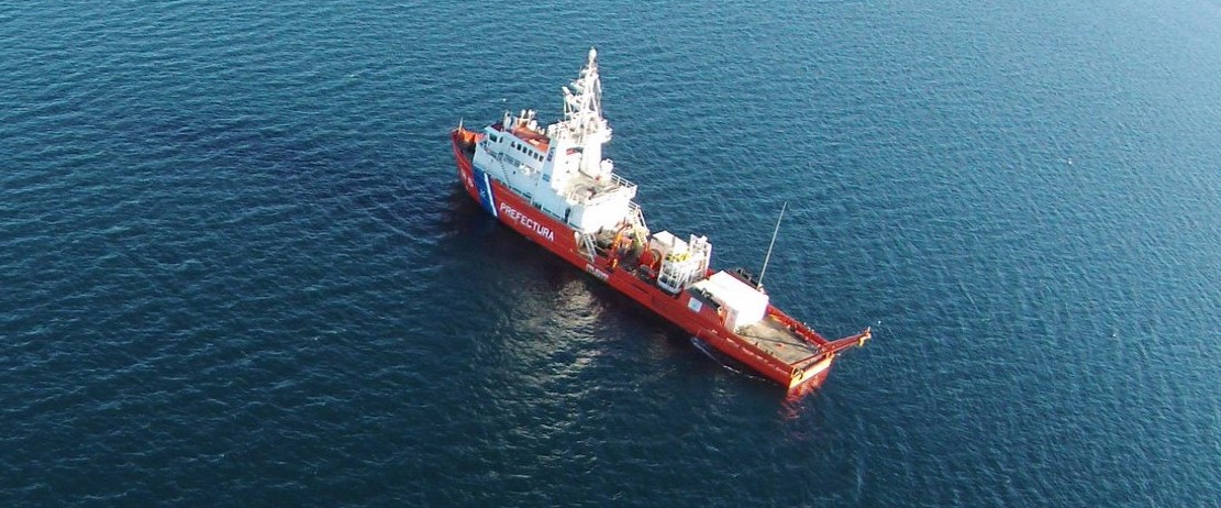 SB-15 Tango de PNA identifica casco hundido BP Siempre San Salvador