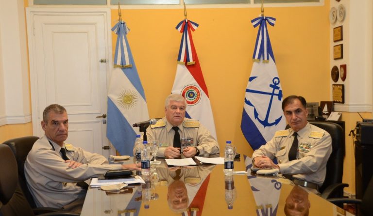 XIV Reuni贸n bilateral Prefectura Naval Argentina y Prefectura General Naval de Paraguay