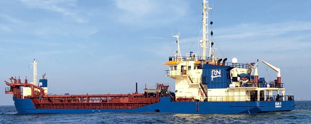 La draga IDUN R, sigue a paso firme, profundizando canal de acceso primario al puerto de Mar del Plata