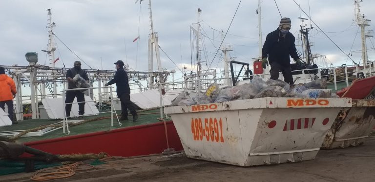 Residuos en los muelles