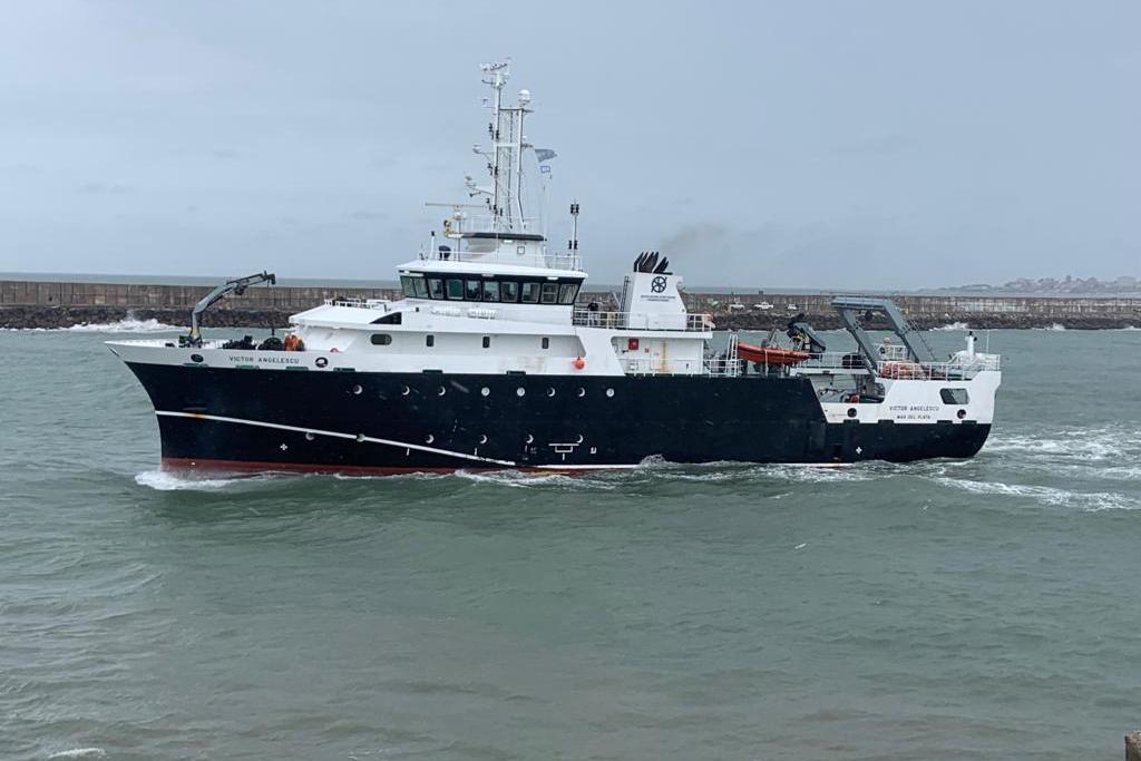 Con mal tiempo, zarpó ayer el BIP Víctor Angelescu