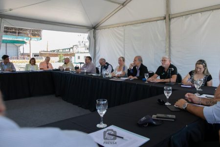 Gremios mar铆timos convocaron encuentro Naval y Marina Mercante