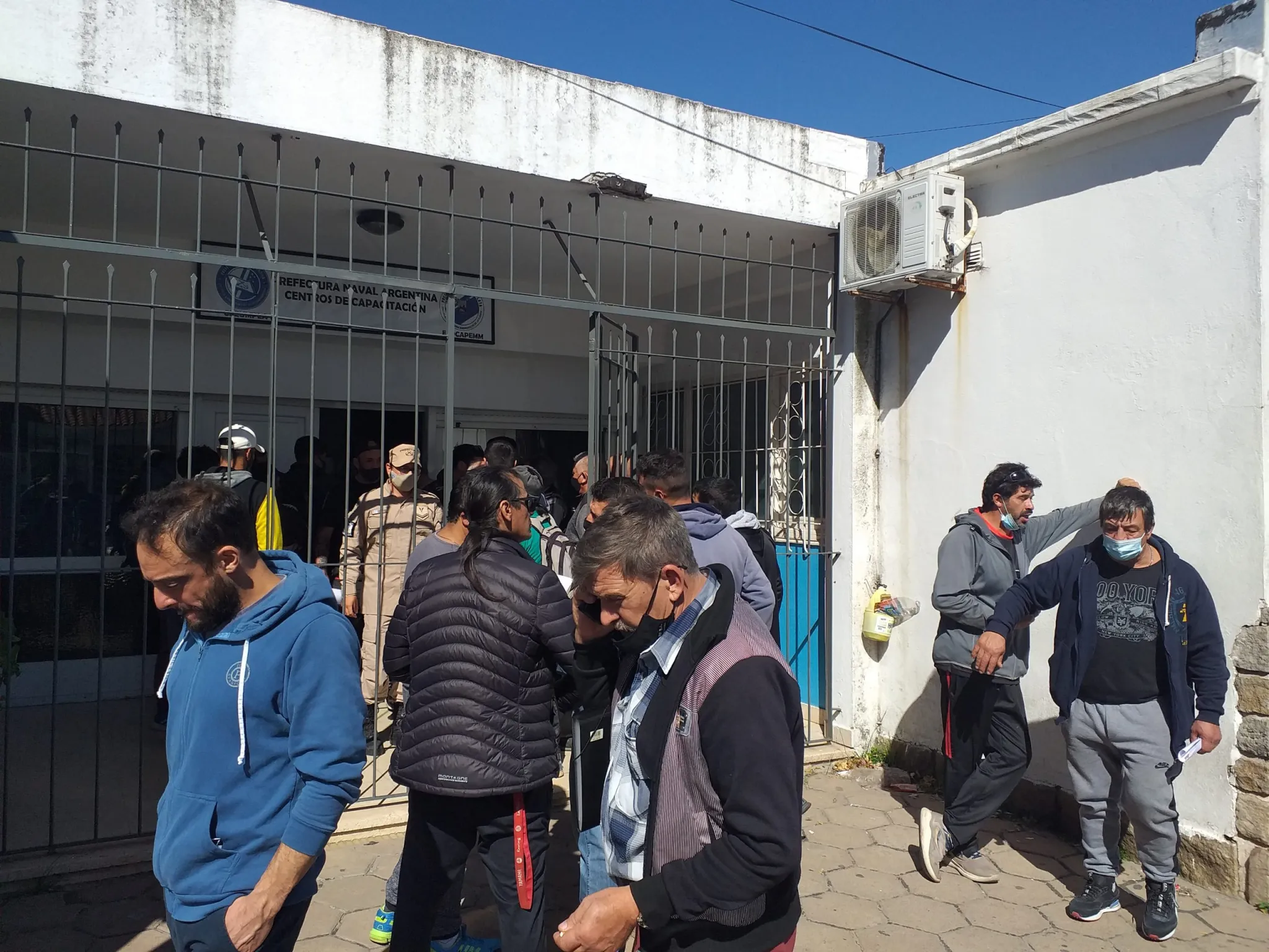 Desde la Subsecretaria de Puertos y Vías Navegables se expiden respecto a la prórroga por títulos y certificaciones