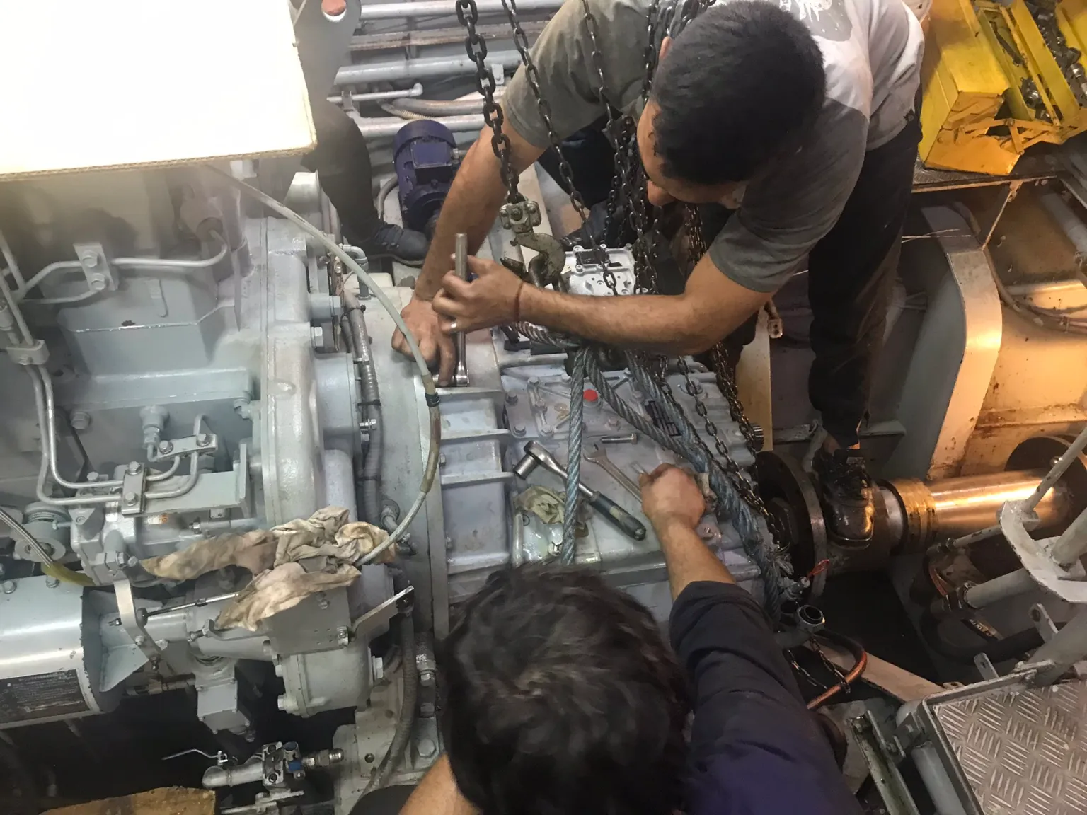 Prorrogan plazos de títulos para oficiales y marinería