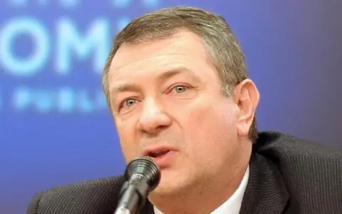 Chubut. Ex Ministro Norberto Yauhar «nos quejamos de la soja y los oligopolios, con la pesca en Chubut, pasa lo mismo»