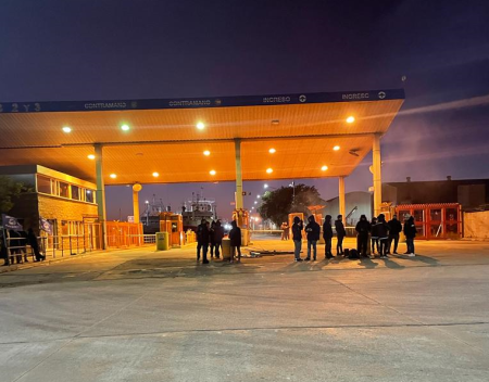 El SAON, corta el acceso a los muelles en el puerto de Mar del Plata