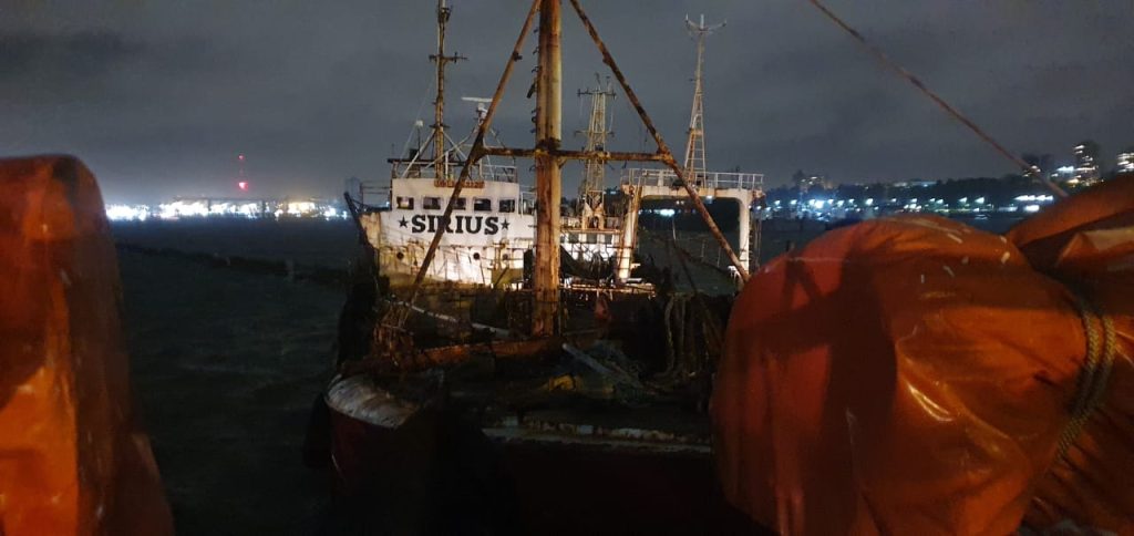 El viento casi provoca otro incidente en el puerto de Mar del Plata