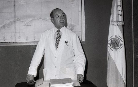 Pesar en la biolog铆a marina, falleci贸 el Dr. Enrique Boschi