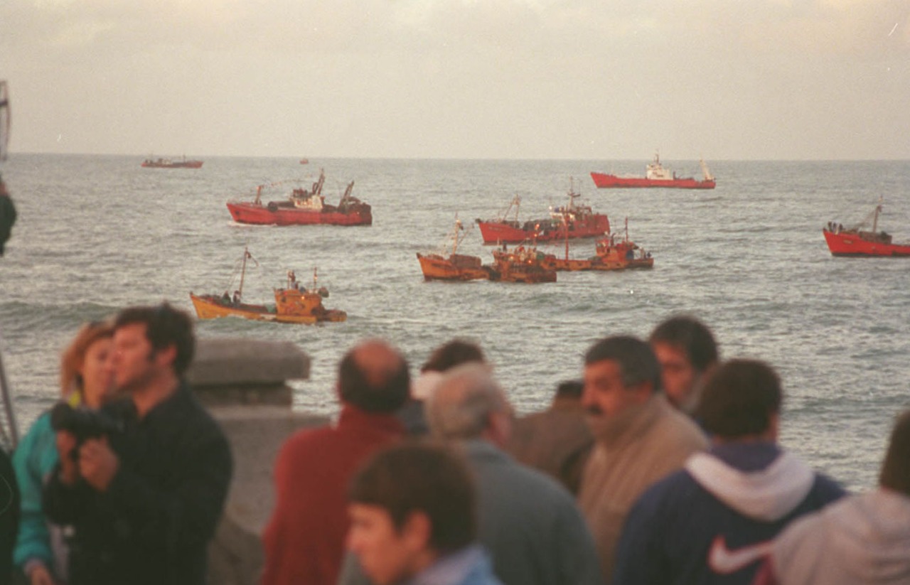 23 años del BARCAZO de Mar del Plata. El puerto siempre de pie