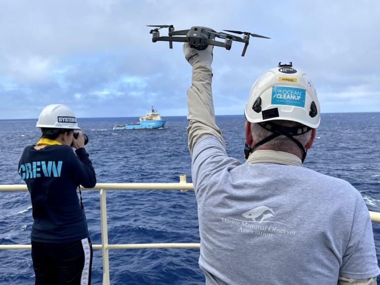 Representantes de Marine Mammal Observer Association mantuvieron reuni贸n en el Consorcio del Puerto local