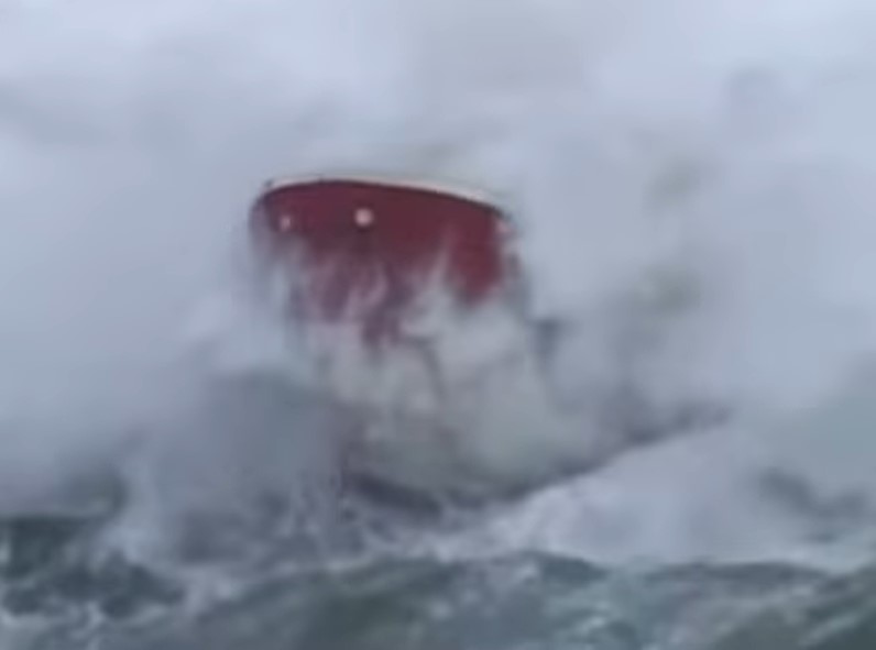 Langostino. Continúa el mal tiempo en zona de pesca. Barcos al refugio