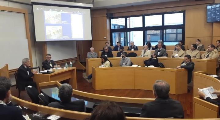 Rio Negro pide pista en la mejora de sus puertos. Un lugar estratégico y cercano al caladero argentino