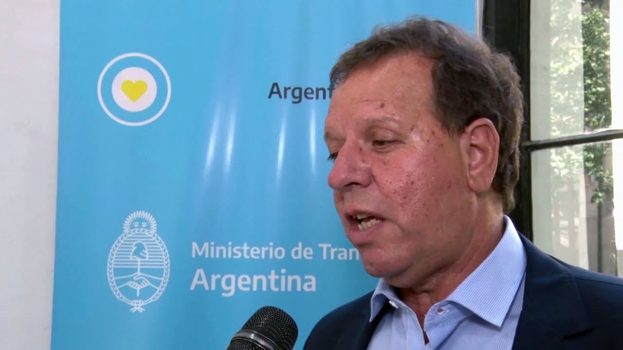 Desplazaron del cargo al Subsecretario de Puertos, VÃas Navegables y Marina Mercante, Leonardo E. Cabrera DomÃnguez