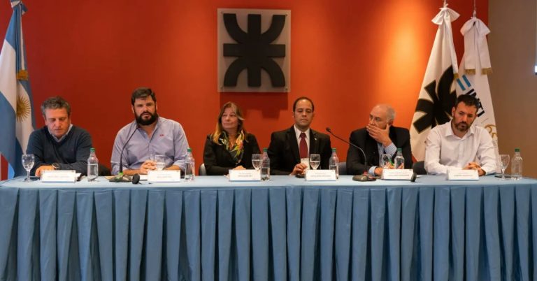 Jornada de la Industria Naval y Pesquera en la UTN Regional Mar del Plata -  Pescare