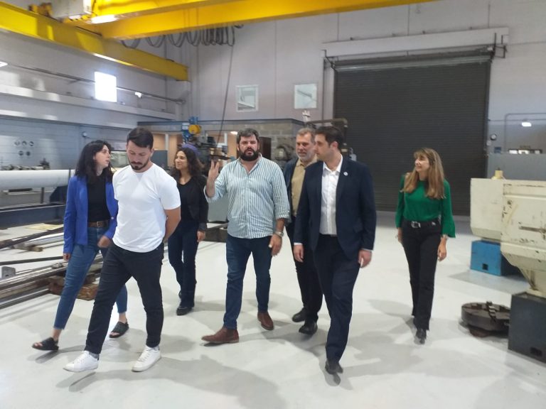 El Subsecretario de Asuntos Portuarios Bonaerense visit贸 el astillero Tecno Pesca Argentina