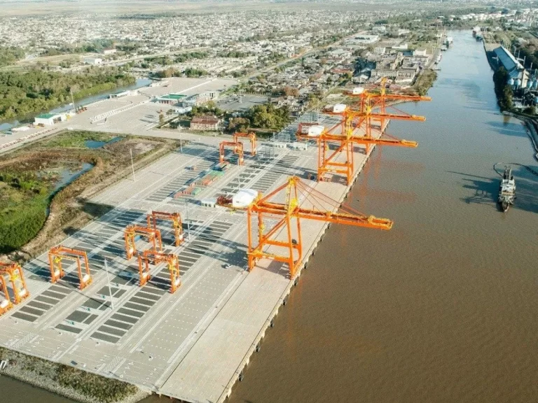 El titular del Consorcio del Puerto de La Plata confÃa en un futuro promisorio