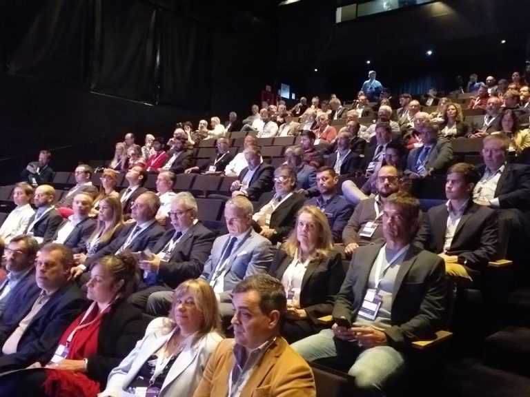 Nutrida participación e intensa actividad en eiNaval 2022