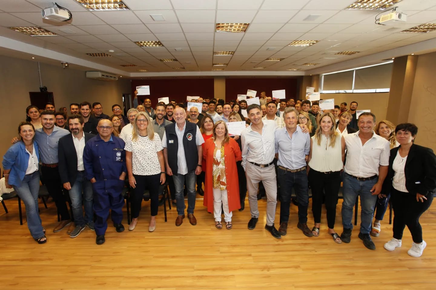 SPI y SAON certificaron la capacitación y categorización laboral del personal del astillero