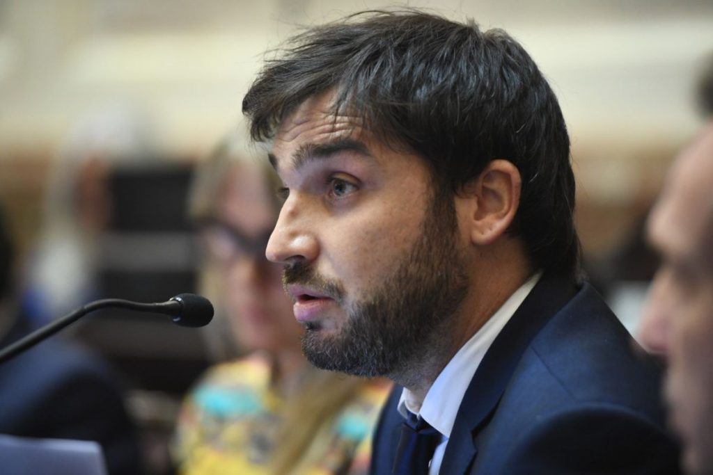 Chubut. Nueva Ley de Pesca. Legislador calificó de «cambio de figuritas»