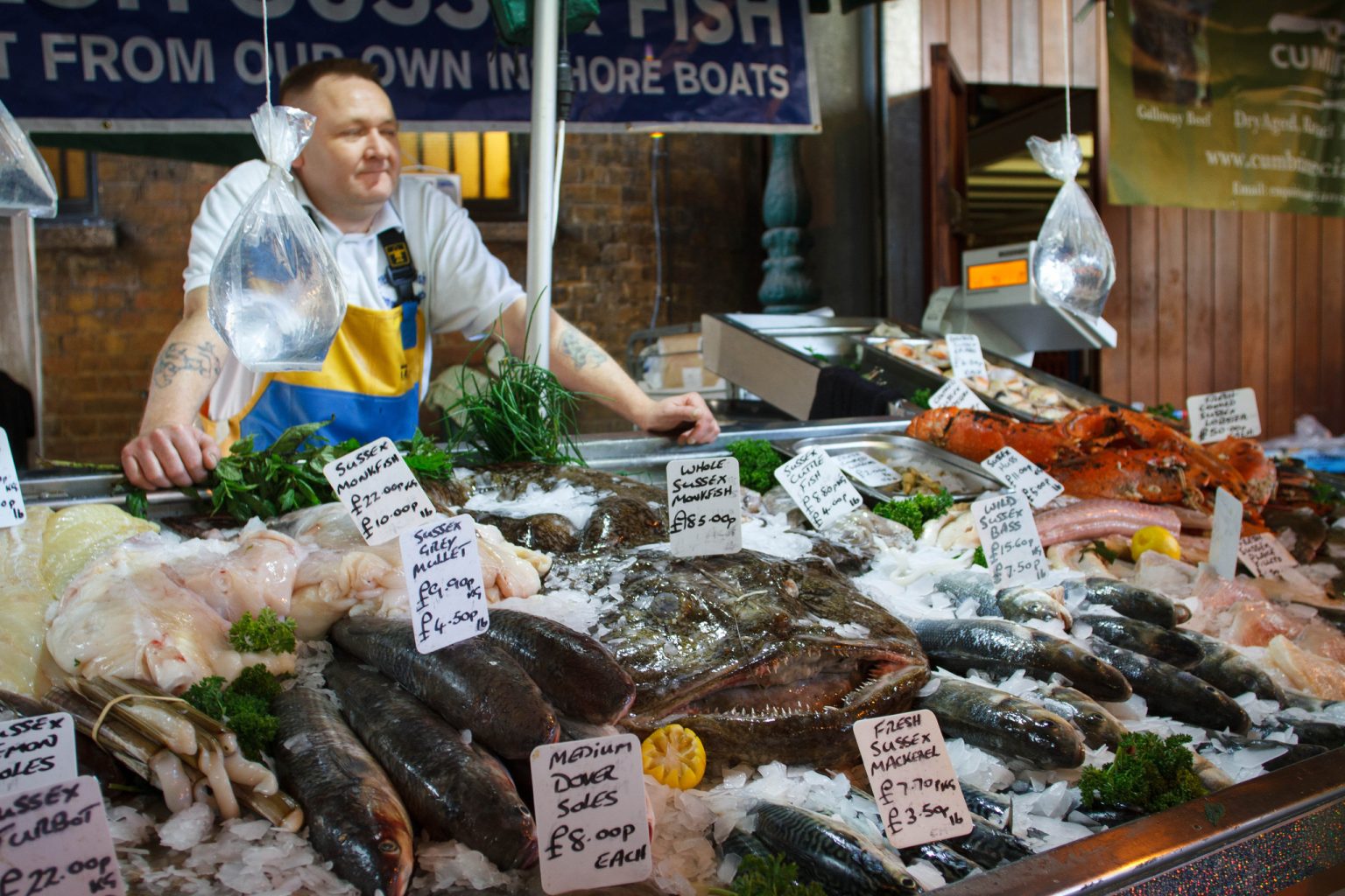 Reino Unido. Aumento del costo de vida impacta en el mercado de consumo de pescados y mariscos