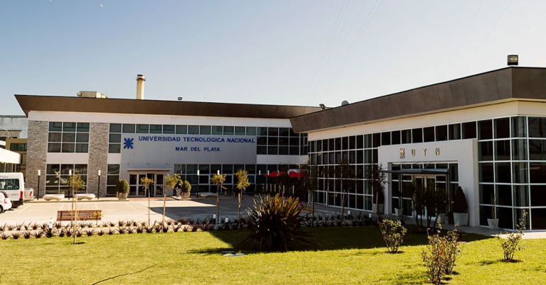 No hay receso para la Capacitaci贸n. La UTN Regional Mar del Plata siempre activa