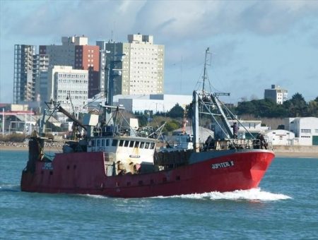 Abadejo. Fueron designados los cinco buques que participar谩n en la prospecci贸n